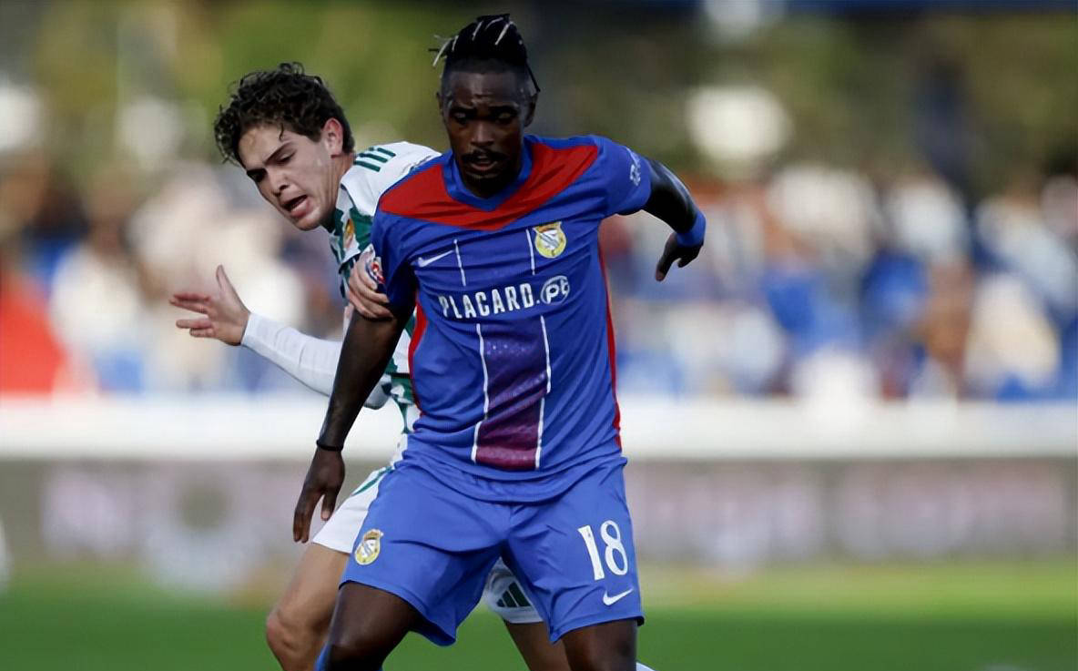 关于葡超转会期再迎强敌，上海海港回应争议，主帅态度——震撼外界，纪律约束更严格的信息